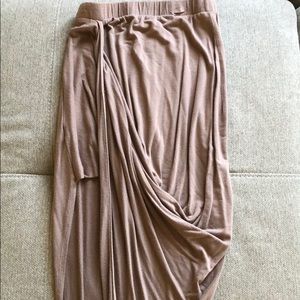 Tight fitting skirt